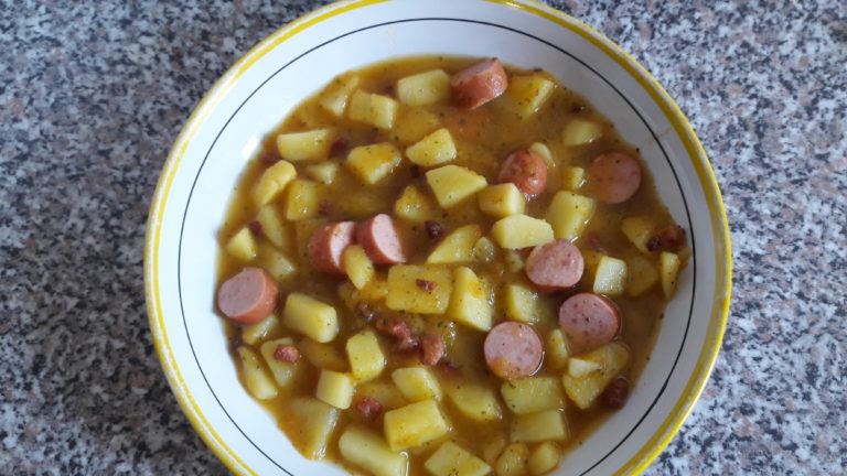 Kartoffelsuppe mit Bockwurst – Freunde kochen für Freunde